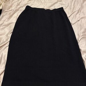 St. John Collection By Marie Gray Black Skirt
